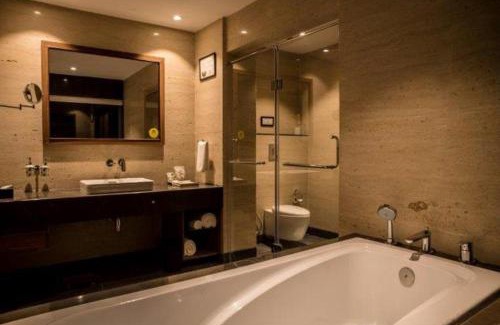 Siliguri Hotel | Lemon Tree Hotel Siliguri