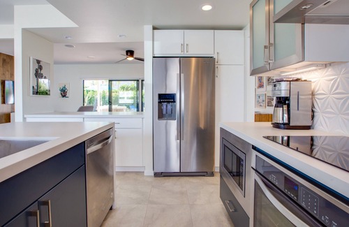 Palm Springs House | Lena's Hideaway - Super Swanky Mid Mod Home! Palm Springs Classic! -