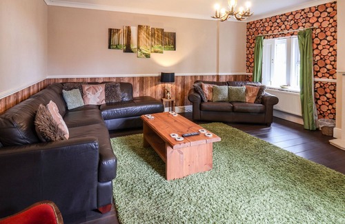 Easington Cottage | LENA'S LODGE, pet friendly, character holiday cottage in Easington