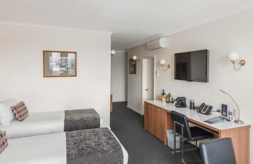 Battery Point Hotel | Lenna Of Hobart