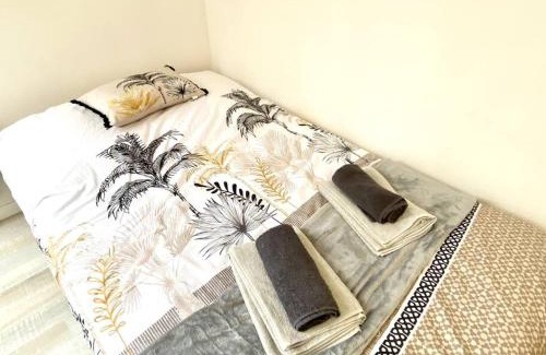 Gare Apartment | LeNova4 - Centre-ville - TV - WIFI