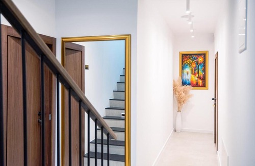 Zenica House | Leo Luxury Rooms i Apartments