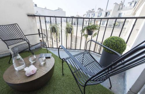Gaillon Apartment | Leocadia
