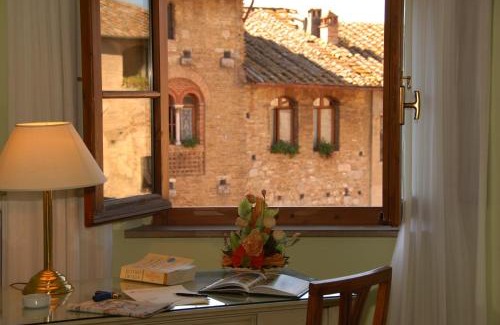 San Gimignano City Centre Hotel | Leon Bianco