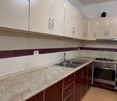 Tirana Apartment | Leonard apartament