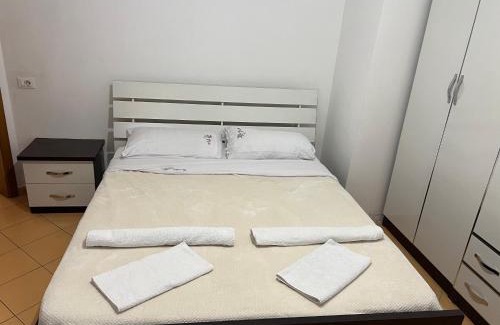 Tirana Apartment | Leonard apartament