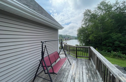 Ellsworth House | Leonard Lake House Get Away