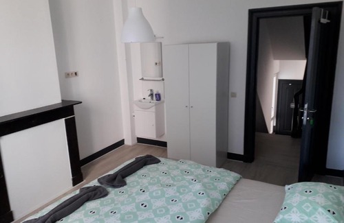 Liege Bed & Breakfast | Leonard room