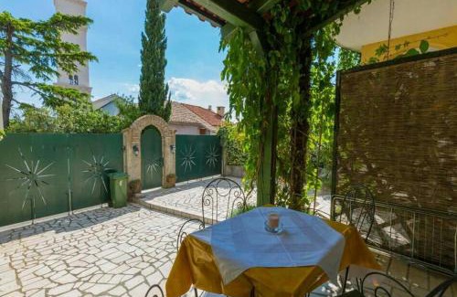 Crikvenica Apartment | Leonarda