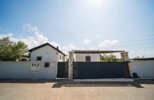 Buzinija House | Leonardo House