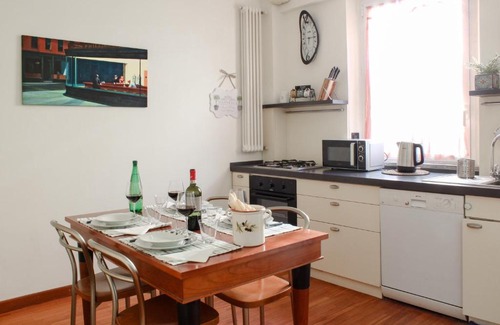 Porta Genova Apartment | Leonardo Navigli Apartment