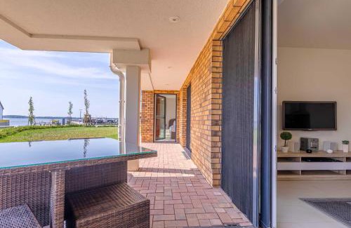 Muritz Apartment | Leonie - Apartment in der Hafenresidenz mit Terrasse & Wellness