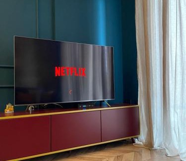 Tirana Apartment | Leonine Das Loft - Spotless, Stylish Luxury Apartment