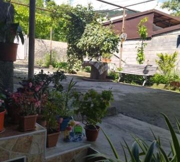 Lagodekhi Apartment | LeoSani
