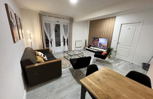 Cambrai Apartment | LeRelaisdOdile - Grand T2 * Spatieux * HyperCentre