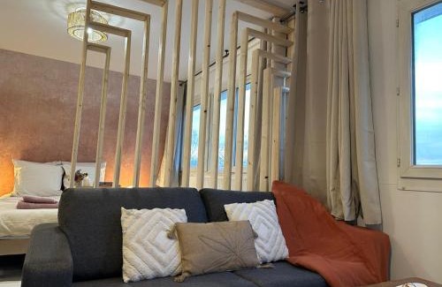 Mons-en-Baroeul Apartment | LeRelaisdOdile - Studio Cosy - Proche Metro - Parking Gratuit - Mons-en-Barœul