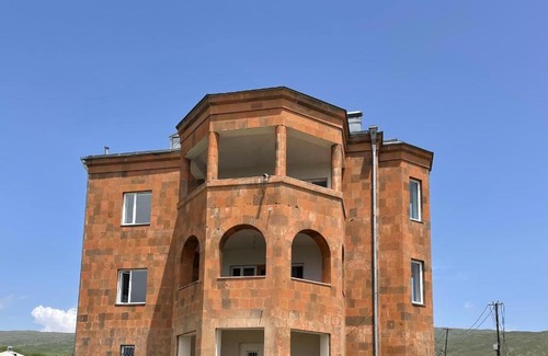 Aruch House | LERNAROT