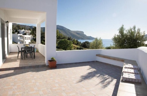 Leros Apartment | LEROS HOUSES SEA VIEW 2 bedrooms apartment w/1 double & 1 single bed, sofa bed