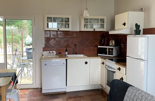 Carcassonne House | Les 4 C Private pool