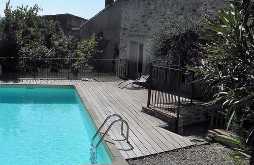 Carcassonne House | Les 4 C Private pool
