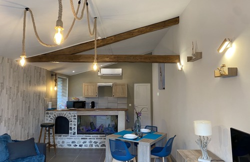 Saint-Leonard House | Les 4 seasons, quiet apartment with terrace and garden