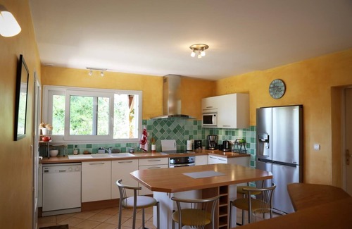 Parnac House | Les Acacias - PARNAC