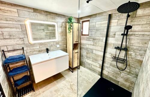 Saint-Laurent-d'Aigouze Apartment | Les Appartements du Mas - Studio Ambre