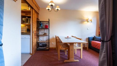 Doucy-Combelouviere Apartment | les arcades a37 4 pers