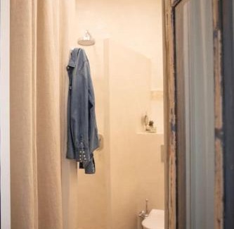 Uzes Apartment | Les Atlantes