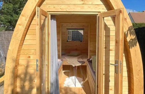 Pruniers-en-Sologne Cabin | Les Atypiques de Sologne - SPA - Zoo de Beauval