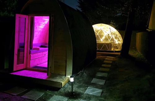 Pruniers-en-Sologne Cabin | Les Atypiques de Sologne - SPA - Zoo de Beauval