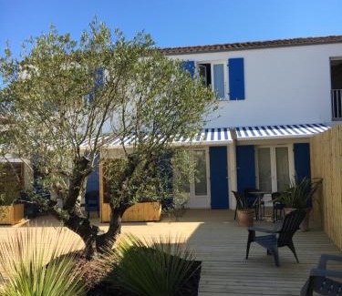 Boyardville Hotel | Les Bains Boyardville - Hôtel et Restaurant