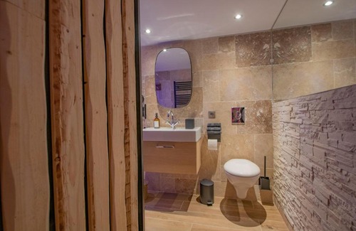 Cuers Hotel | LES BAINS D’EROS