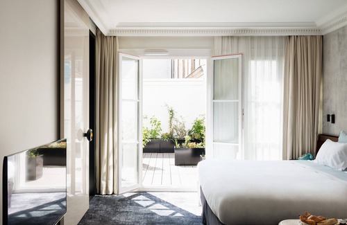 Quartier Sainte-Avoye Hotel | Les Bains Paris