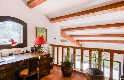 Sollies-Ville House | Les Baux Rouges by Interhome