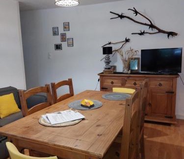 Saint-Hilaire-la-Palud House | LES BELLES DU PRINTEMPS
