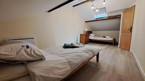 Saint-Meard-de-Drone House | Les Bigoussies 1 Gite Vert