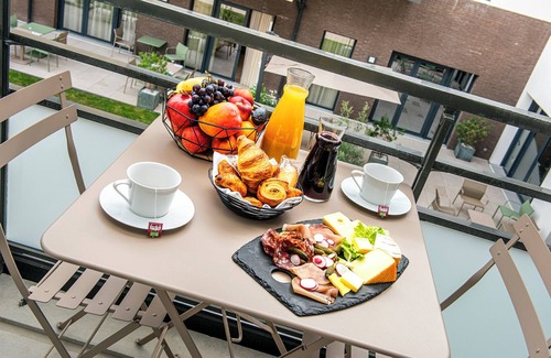 Quartier Saint-Clement - Jardin des Plantes Apartment | Les Boréales – Appart’hotel & Restaurant