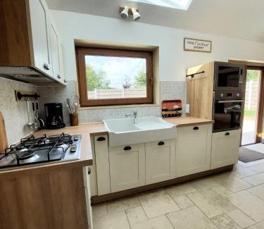 Lacres House | Les Boutons d'Or