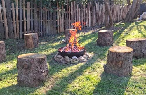 Flexanville Bed & Breakfast | Les Cabanes d'Isa - 1 CHAMBRE lit Queen size