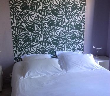 Maillets - Bellevue Bed & Breakfast | Les Cabanes de Do