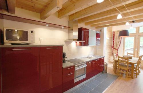 Villar-d'Arene Apartment | Les Cabasses 6 - Accommodation in a village house