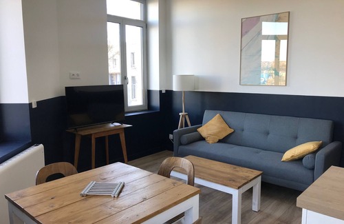 Boulogne-Centre Apartment | Les Cabines du Mirador 1 - Apartment with Marina View