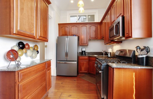Arts/Warehouse District House | Les Carillons - Arts District Gem nLarge Groups Welcome! Pool! Elevator!