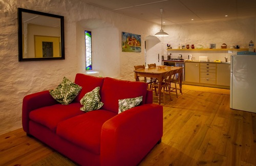 Nonards Apartment | Les Cavaleries, cozy and characteristic apartment in former wine cave