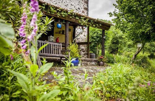 Nonards Apartment | Les Cavaleries, cozy and characteristic apartment in former wine cave