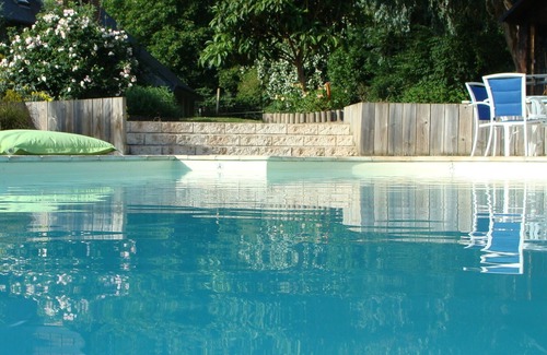Lamballe House | Les Cavaliers, character gîte with swimming pool, 20 minutes from the seaside