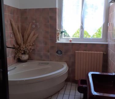 Aubin Bed & Breakfast | Les chênes blancs - Maison d'hôtes