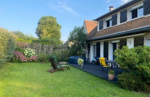 Saint-Germain-de-la-Grange Bed & Breakfast | les chambres de la grange
