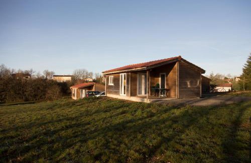 Montredon-Labessonnie Apartment | LES CHALETS D HERMINE
